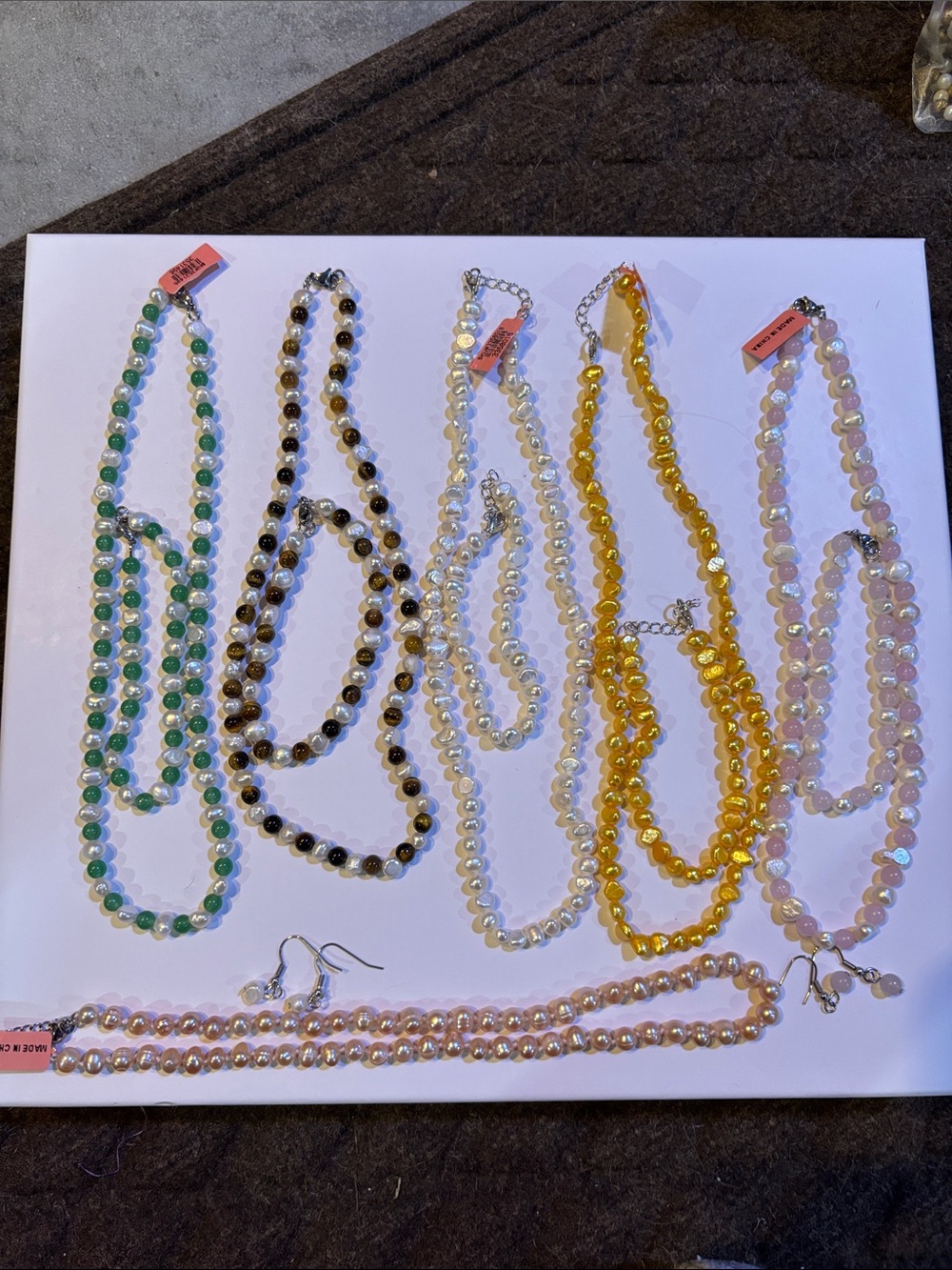 Assorted Beaded Pearl Necklaces in Green, Black, White, Yellow, Pink - Multipack